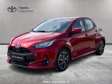 Toyota Yaris 4nd serie 1.5 Hybrid 5 porte Trend