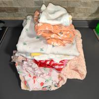 lotto di abbigliamento bambina