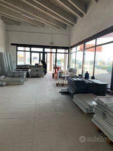 Immobile di 300 m² con 1 locale a Villa Bartolomea - Vista 6