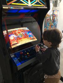 Arcade cabinato sala giochi bar anni 80 videogioco