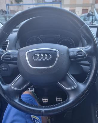 AUDI Q3 2015