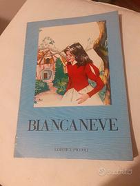 Libro Biancaneve editrice Piccoli