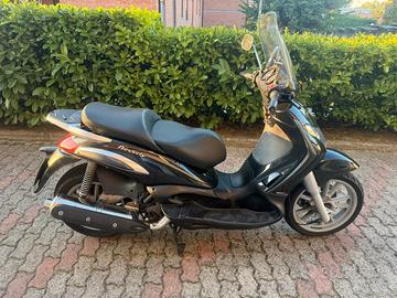 Piaggio beverly 400 ie