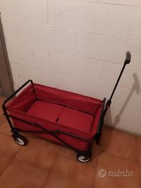 Carrello rosso multifunzinale per giochi Bimbi