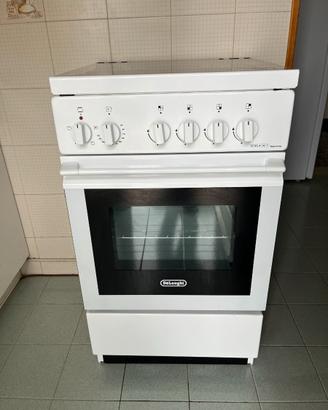 cucina DELONGHI bianca con forno elettrico