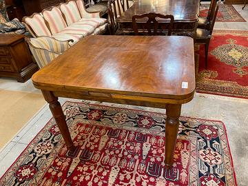 tavolo allungabile 105x95 più 40 più 40