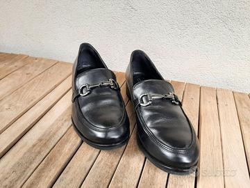 Scarpe mocassini da donna