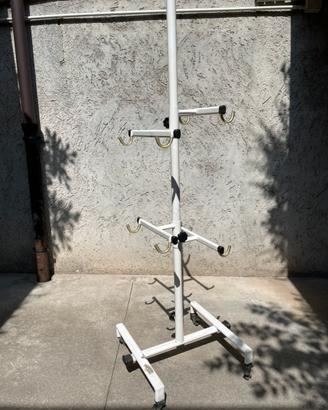 Porta bici verticale da pavimento