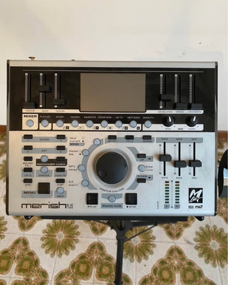 Merish plus con piedistallo