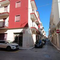 BOX A POLIGNANO A MARE