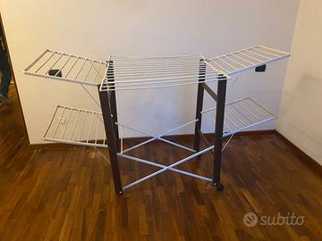 Stendibiancheria pieghevole con ali e ripiani late