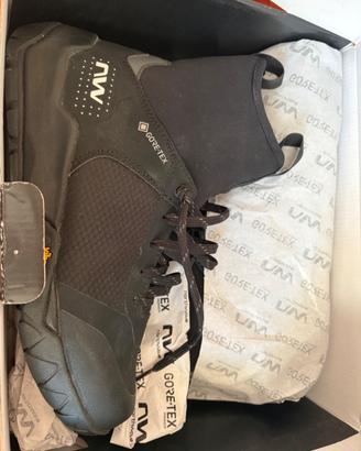Northwave MULTICROSS MID GTX n. 39.5