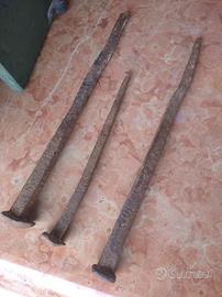 chiodo in ferro battuto