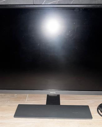 BenQ Ew3270U
