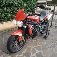 Triumph Street Triple R