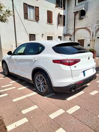 alfa romeo Stelvio 2.2 190cv 2022