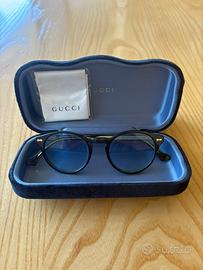 Occhiali da sole Gucci con lente azzurra