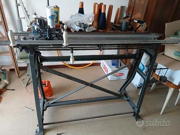 Macchina per fare a maglia