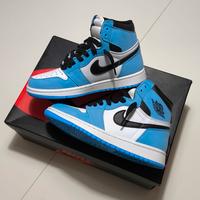 Jordan 1 Retro High OG "University Blue"