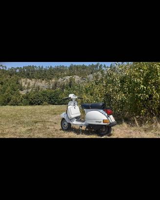 Vespa PX125E arcobaleno