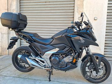 Honda nc 750 x abs 