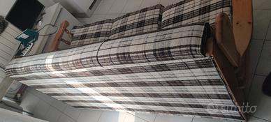 Divano in legno
