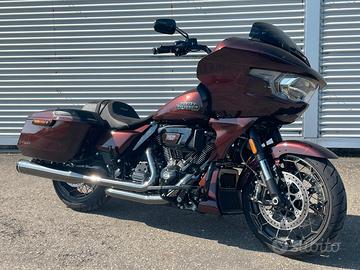 Harley-davidson Road Glide C.V.O. CVO 121