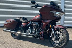 Harley-davidson Road Glide C.V.O. CVO 121