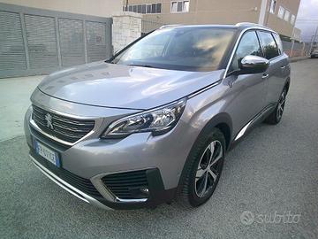 PEUGEOT 5008 BlueHDi 130 S&S Crossway