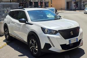 PEUGEOT 2008 BlueHDi 110 S&S Allure