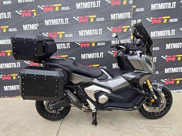 HONDA X-ADV Akrapovic Tris Valige Video 360