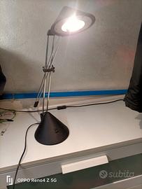 lampada da tavolo 