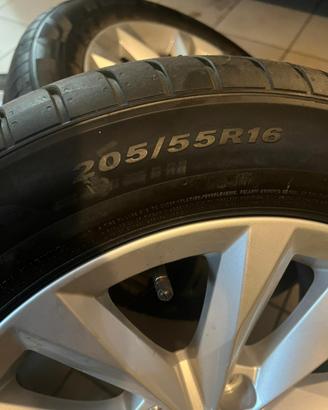 Cerchi 16 Audi originali + gomme 205/55 R16 Nexen