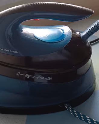 PerfectCare Compact Ferro generatore di vapore

