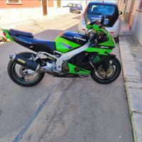 Kawasaki zx9r