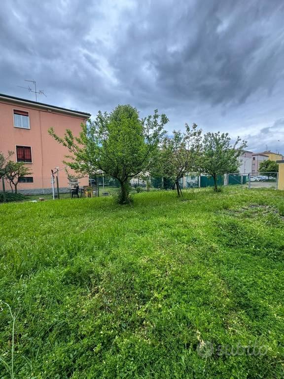 Terreno di 306 m² a Anzola dell'Emilia - Vista 2