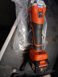 Smerigliatrice a batteria 