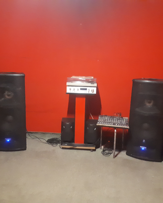 Impianto audio professionale mackie sub casse mixe