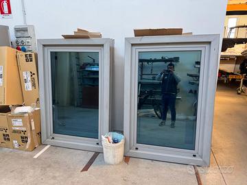 6 Finestre in alluminio 100 x 150 battent/vasistas