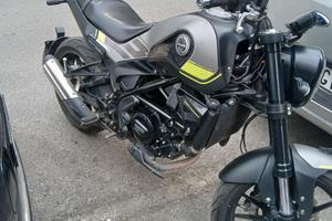 Benelli Leoncino 250