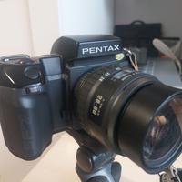 Reflex Analogica Pentax SF7 con Zoom 28-80