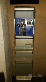 Macchina duplicatrice chiavi