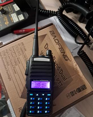 radiotrasmittente  Baofeng UV82 UHF /VHF