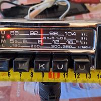 Autoradio vintage con FM Hitachi  del 1973