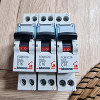 Interruttore bticino 16