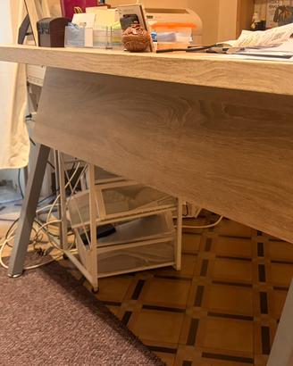 Scrivania per ufficio in rovere e metallo