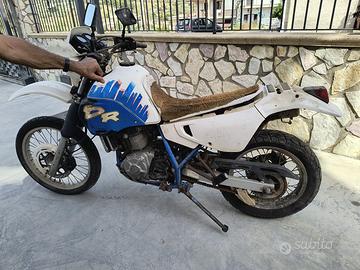 Suzuki dr 650 1993 no targa