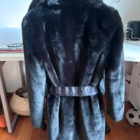 Pelliccia ecologica Guess