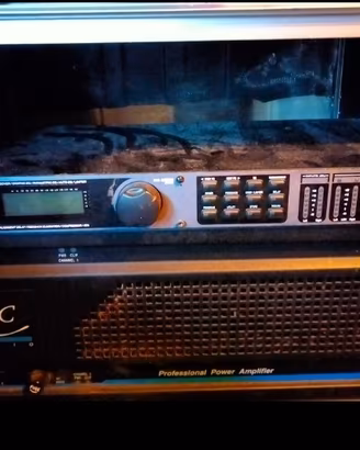 Amplificatore Qsc Usa 1300 + DBX compressore/limit