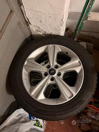 Gomme ford mondeo R17